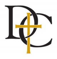 多尔特学院 logo